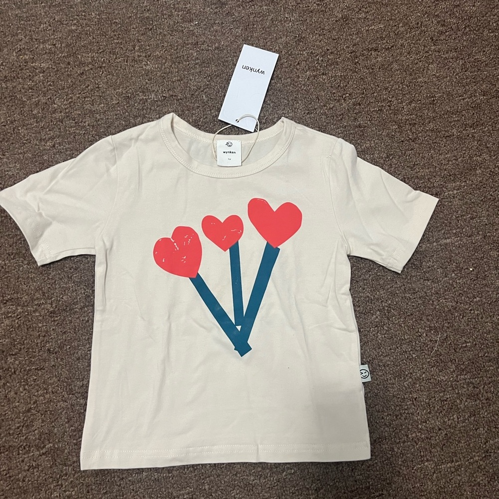 Wynken Tshirt